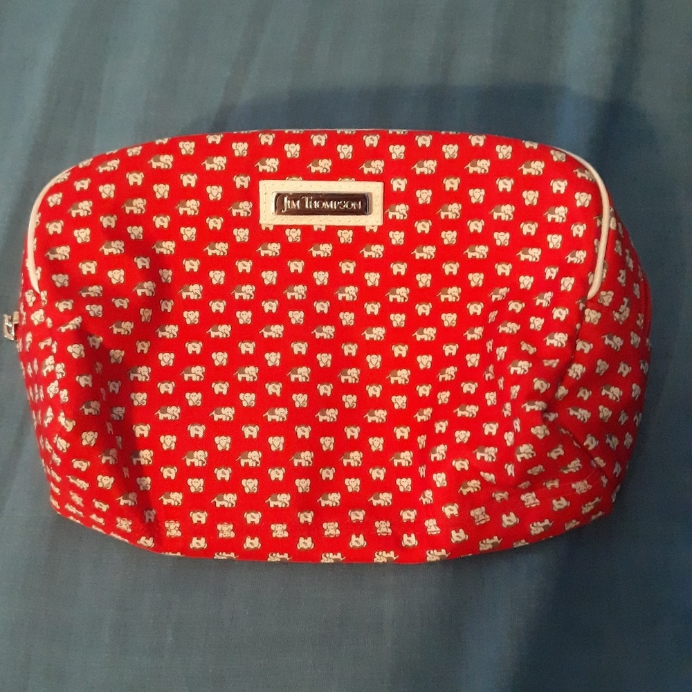 Jim Thompson Silk Makeup Bag (Elephant print)